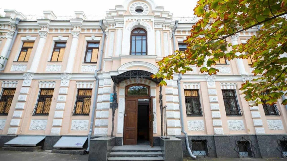 Культурні маршрути липня: коли у столичних музеях день відкритих дверей