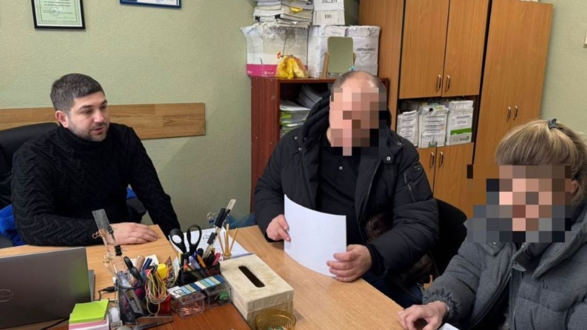 Киянку судитимуть за захоплення землі на озері «Заплавне» Підозрювана у злочині