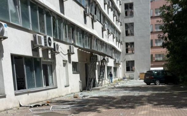 Охматдит відновлюється після удару РФ: у сучасному корпусі завершили частину внутрішніх робіт