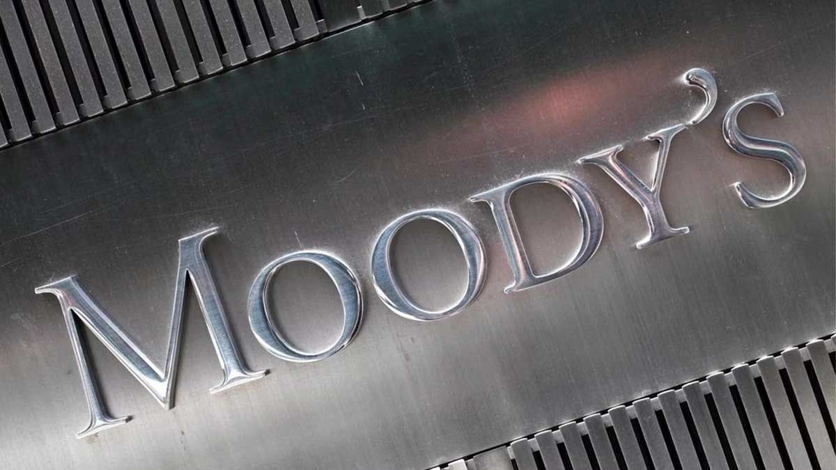Moody's знижує кредитний рейтинг США через критичне зростання боргу
