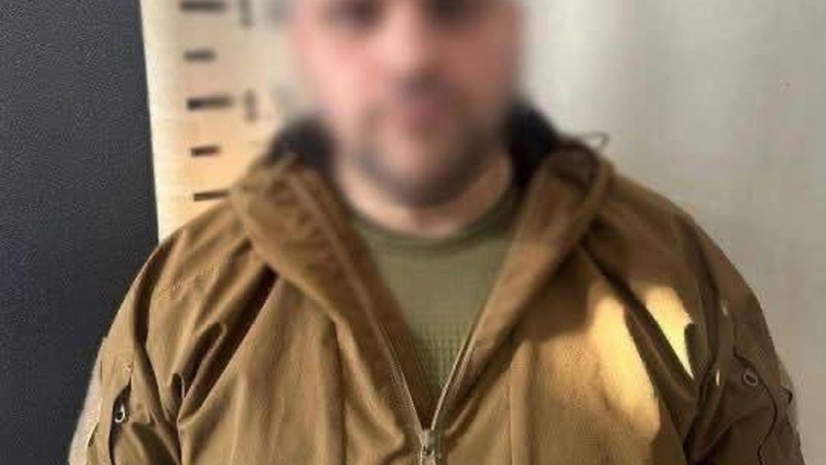 Затриманий військовий ошукав жінку на $5500: обіцяв службу в