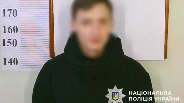 Киянина засуджено на 7 років і 5 місяців: смертельне побиття брата пляшкою Киянина засуджено на 7 років і 5 місяців: смертельне побиття брата пляшкою
