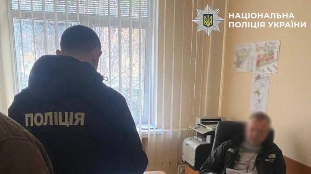Розкрадання: до бюджету Києва повернули 40 мільйонів із програми для вразливих киян Огляд документів поліцією