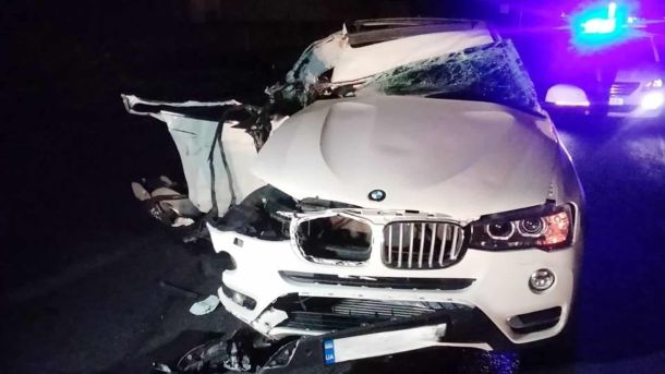 Водія Mercedes з ДТП на Чоколівці, де загинули четверо, залишили під вартою Уламки автомобіля після зіткнення на дорозі біля Ворзеля, де п'яний водій BMW тяжко травмував тримісячну дитину