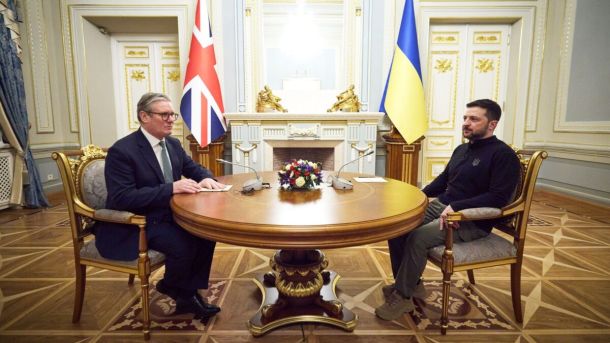Президент України Володимир Зеленський і прем’єр-міністр Великої Британії Кір Стармер