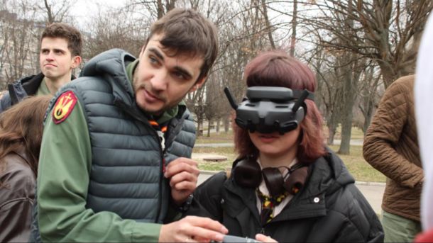 Пластуни куреня «Чота Крилатих» на авіаційному вишколі «М'яка посадка» у Київському авіаційному інституті