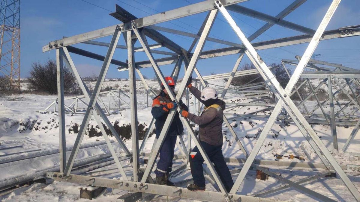 Лінії електропередач ДТЕК взимку — екстрені відключення світла на Київщині через розпорядження НЕК Укренерго