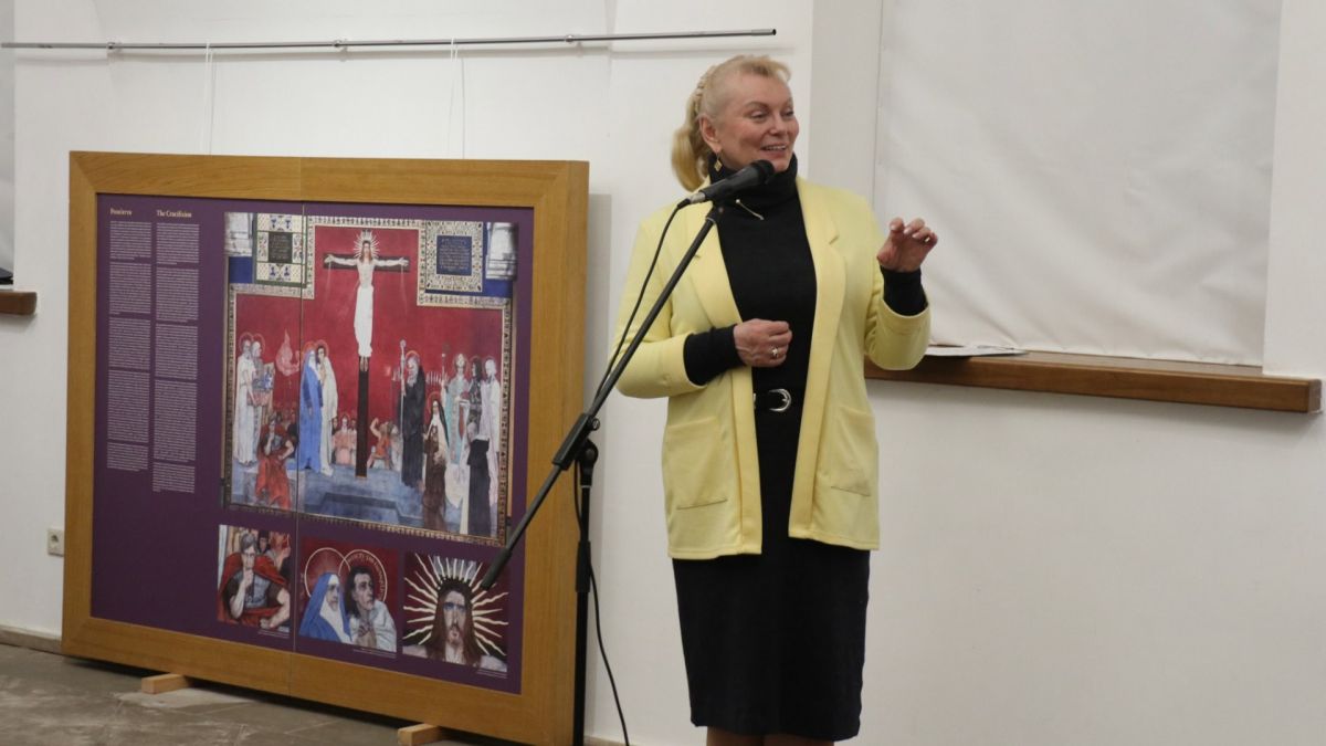 Генеральна директорка Софії Київської Неля Куковальська на відкритті виставки про Вірменський кафедральний собор у Львові