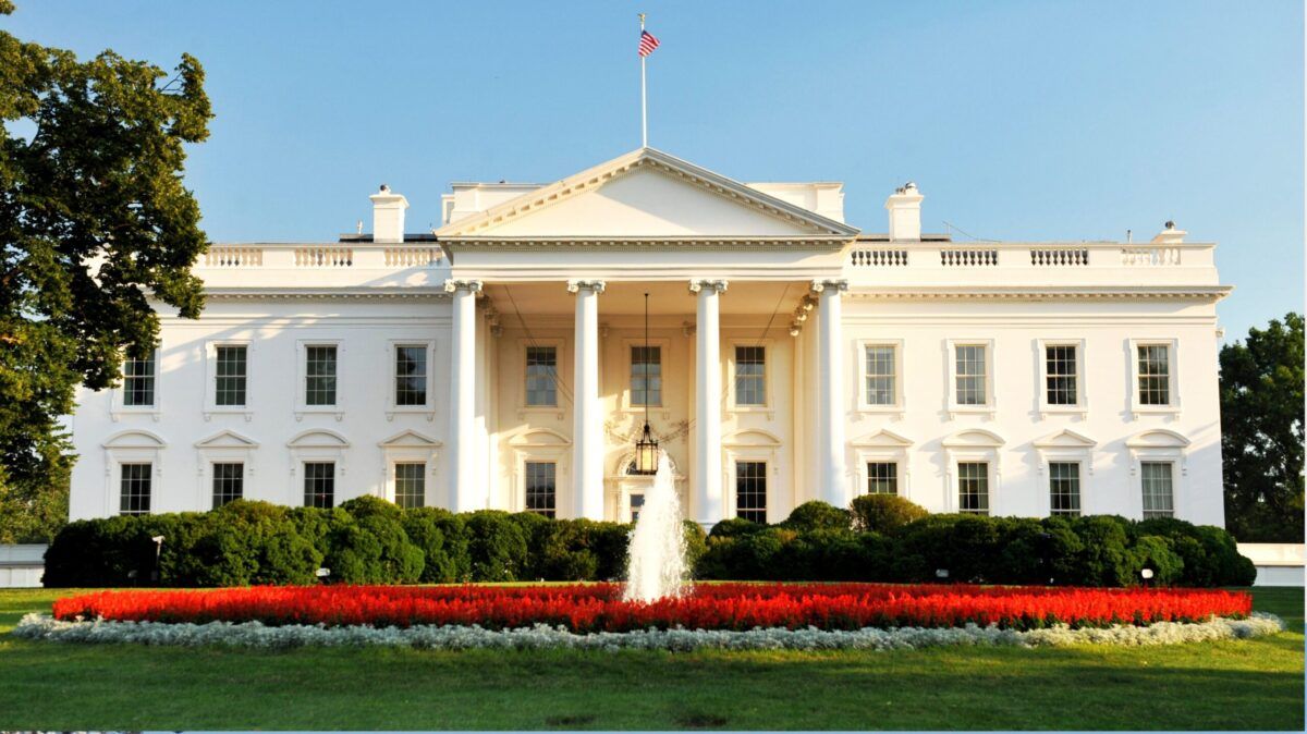 Білий дім — резиденція президента США у Вашингтоні