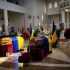 Домовини Андрія Мельника та Софії Федак, вкриті синьо-жовтими прапорами, у Патріаршому соборі Воскресіння Христового УГКЦ в Києві