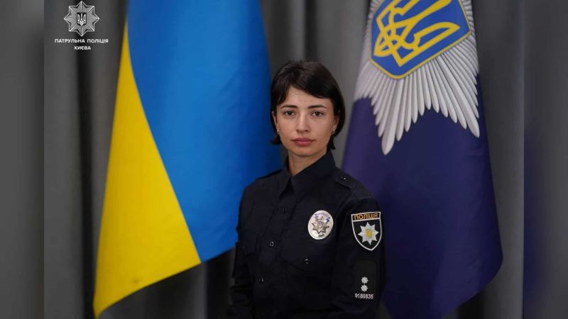 Головні новини Києва | Kyiv.News Інспекторка Патрульної поліції Марія обеззброїла нападника з ножем у Києві під час відпустки