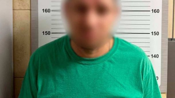 Поліцейські Києва затримали 42-річного рецидивіста, який пограбував перехожого на проспекті Лобановського у Солом'янському районі