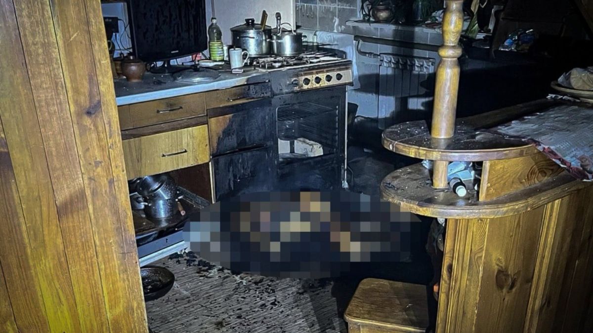 Газова плита на кухні, де виникла пожежа