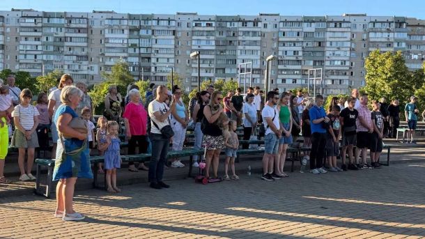 Дрони атакували Київщину: п'ятеро постраждалих, троє — діти (оновлюється) Благодійний концерт у парку Молодіжний у Деснянському районі Києва 18 липня на підтримку дитини військового