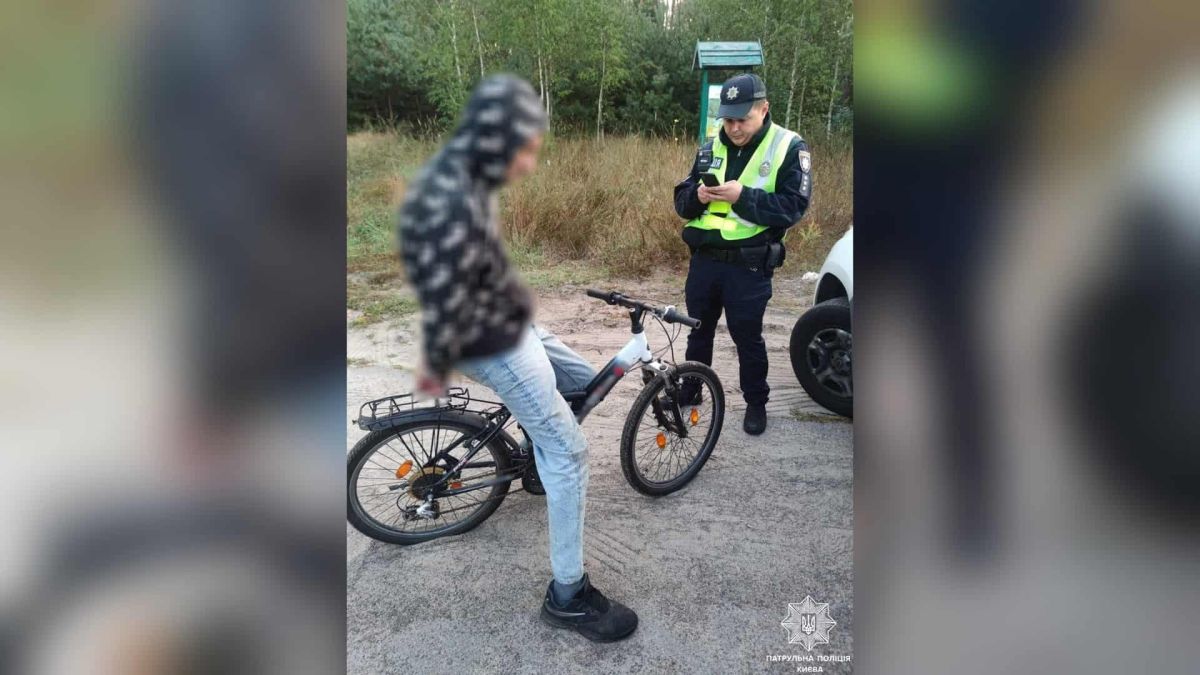 У Дарницькому р-ні патрульні затримали підозрюваного у грабежі двох велосипедів Патрульні Дарницького р-ну Києва затримали чоловіка, підозрюваного у крадіжці двох велосипедів після пошуку по гарячих слідах