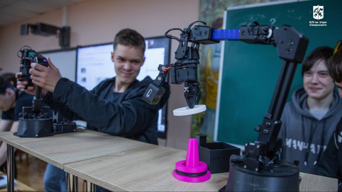 Інженерний тиждень КПІ: чому навчили школярів на практичних воркшопах