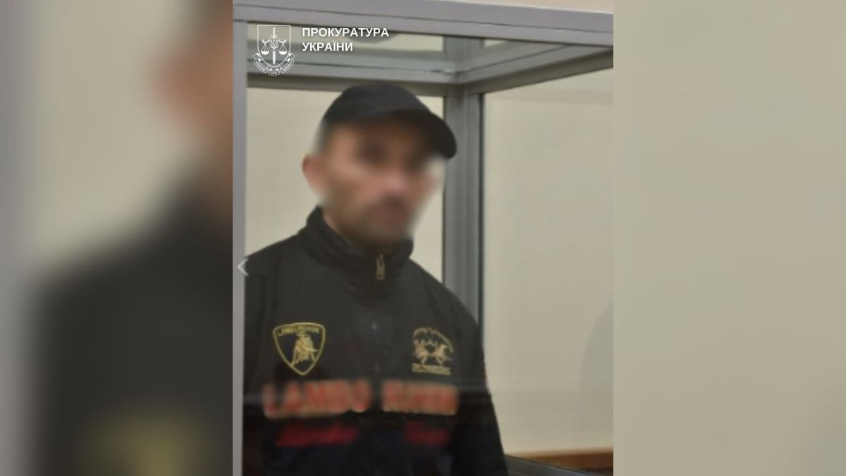 Будівля Дніпровського районного суду міста Києва, де засудили 30-річного уродженця Таджикистану до 4 років позбавлення волі за зґвалтування