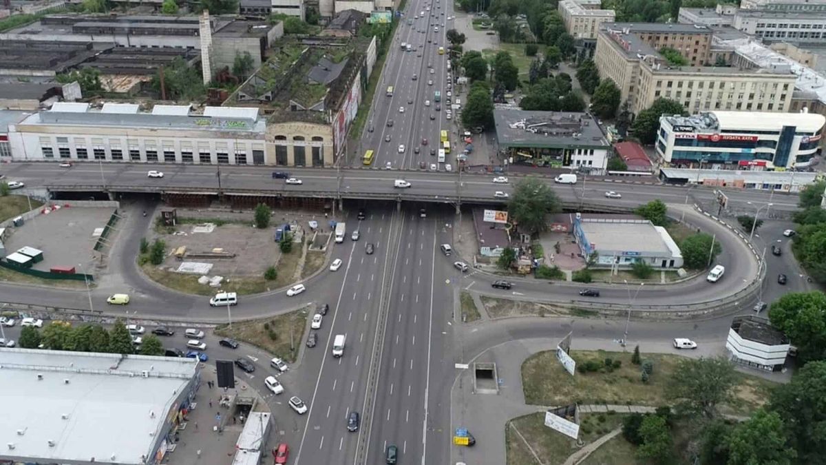 Шулявський шляхопровід у Києві, де планують обстежити болтові з'єднання конструкцій за 2,73 млн грн