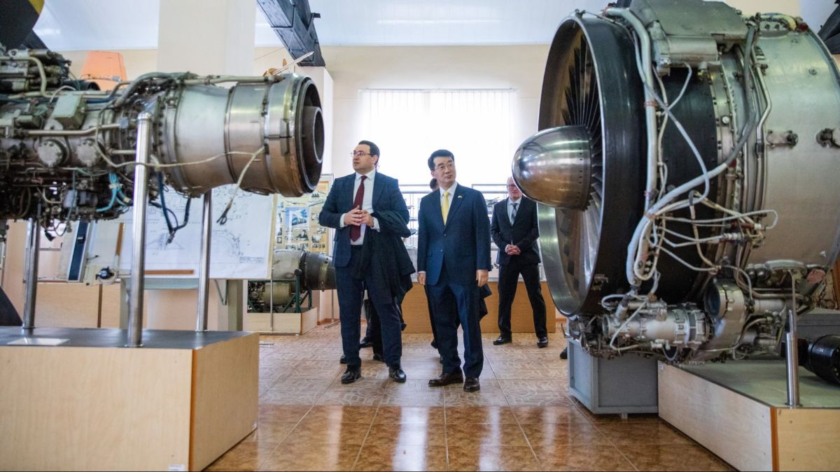 Посол Республіки Корея Пак Кічанг виступає на відкритій лекції у КПІ ім. Ігоря Сікорського