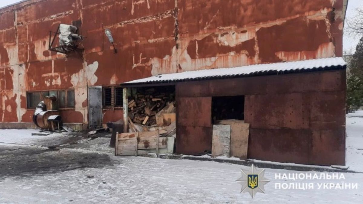 Місце вибуху на підприємстві