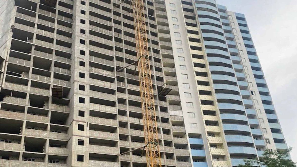 Директор будкомпанії збудував ЖК на чужій землі в Подолі: підозра