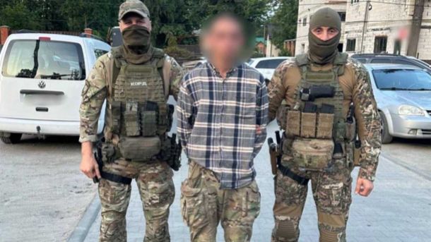 У Києві працівник ТЦК забив до смерті мобілізованого в автобусі — йому загрожує до 12 років ув'язнення У Києві працівник ТЦК забив до смерті мобілізованого в автобусі — йому загрожує до 12 років ув'язнення