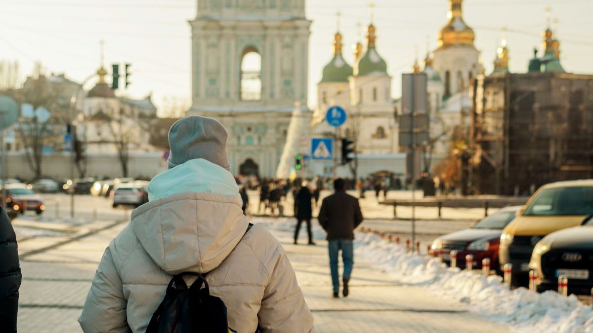 Софійський собор та дзвіниця Національного заповідника Софія Київська на Софіївській площі у Києві