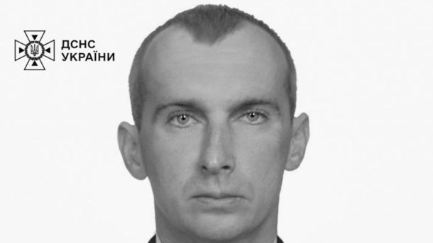 Співробітник ДСНС Олександр Зібров