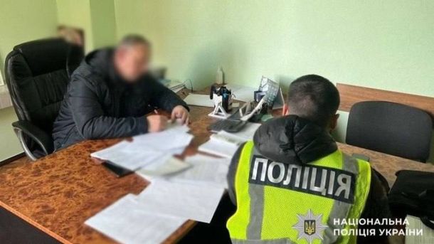 Заступника начальника КП ШЕУ Деснянського підозрюють у розтр