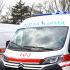 Дві машини швидкої медичної допомоги Citroen з написом AMBULANCE та номером 103 на парковці — автопарк Екстреної медичної служби Києва