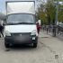Вантажний автомобіль Газель біля центрального входу на ринок по бульвару Олександрійський у Білій Церкві — місце ДТП з наїздом на 84-річного пішохода 30 квітня 2026 року