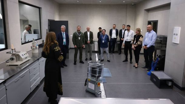 Масштабна пожежа в Требухові після обстрілу: вогонь охопив 8000 м²