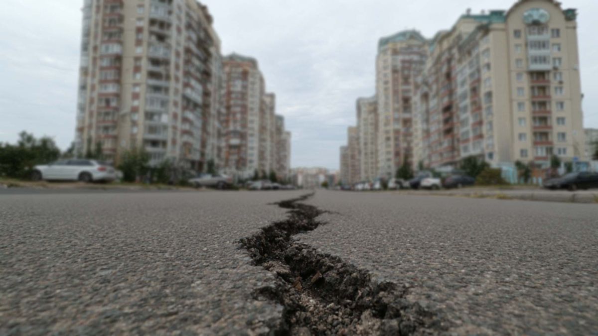 Три землетруси за три дні: чи загрожує це Києву та як війна вплинула на безпеку