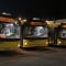 Головні новини Києва | Kyiv.News Три жовті міські автобуси на території депо вночі